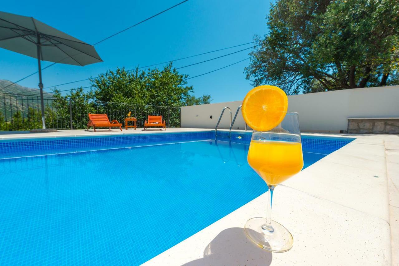 Villa Belvedere Затон Экстерьер фото