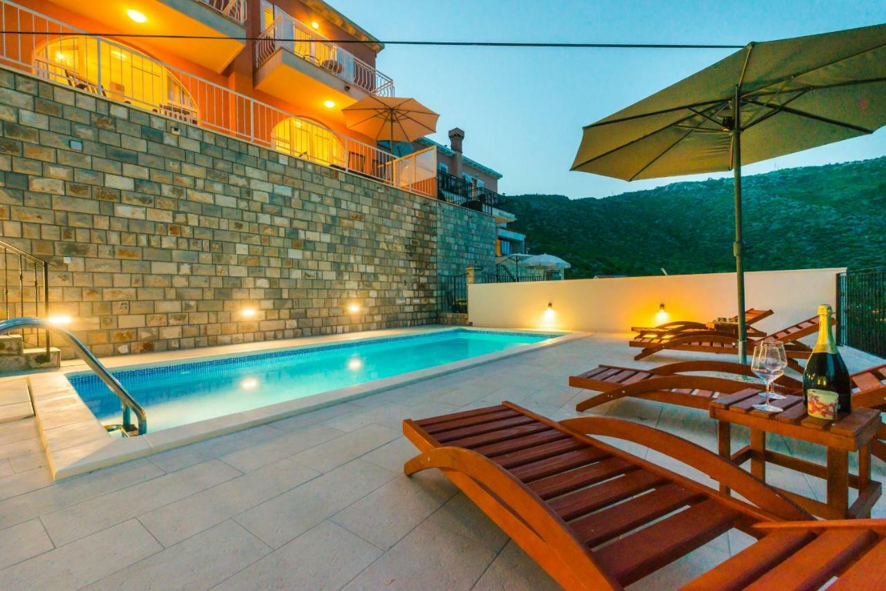 Villa Belvedere Затон Экстерьер фото