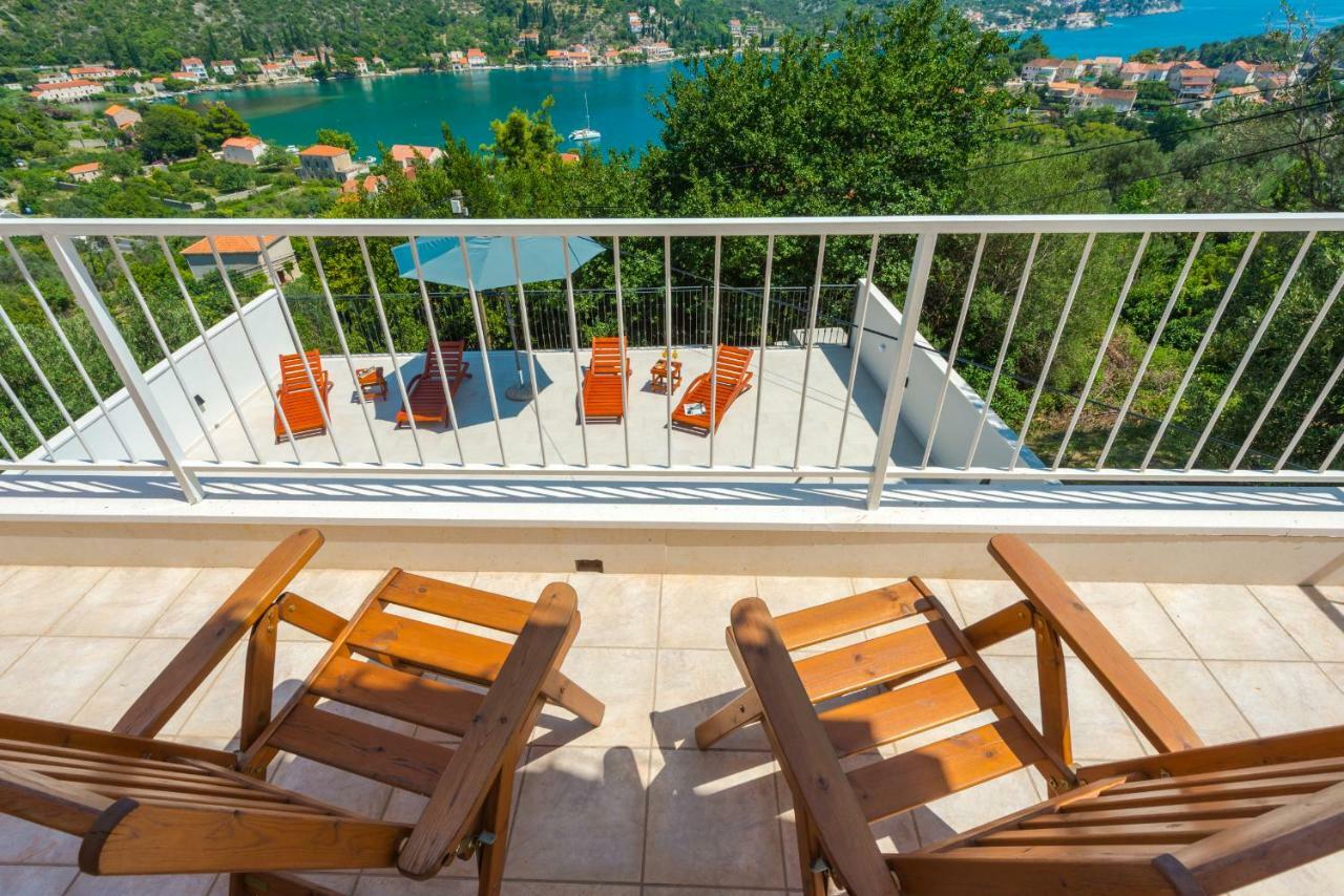 Villa Belvedere Затон Экстерьер фото