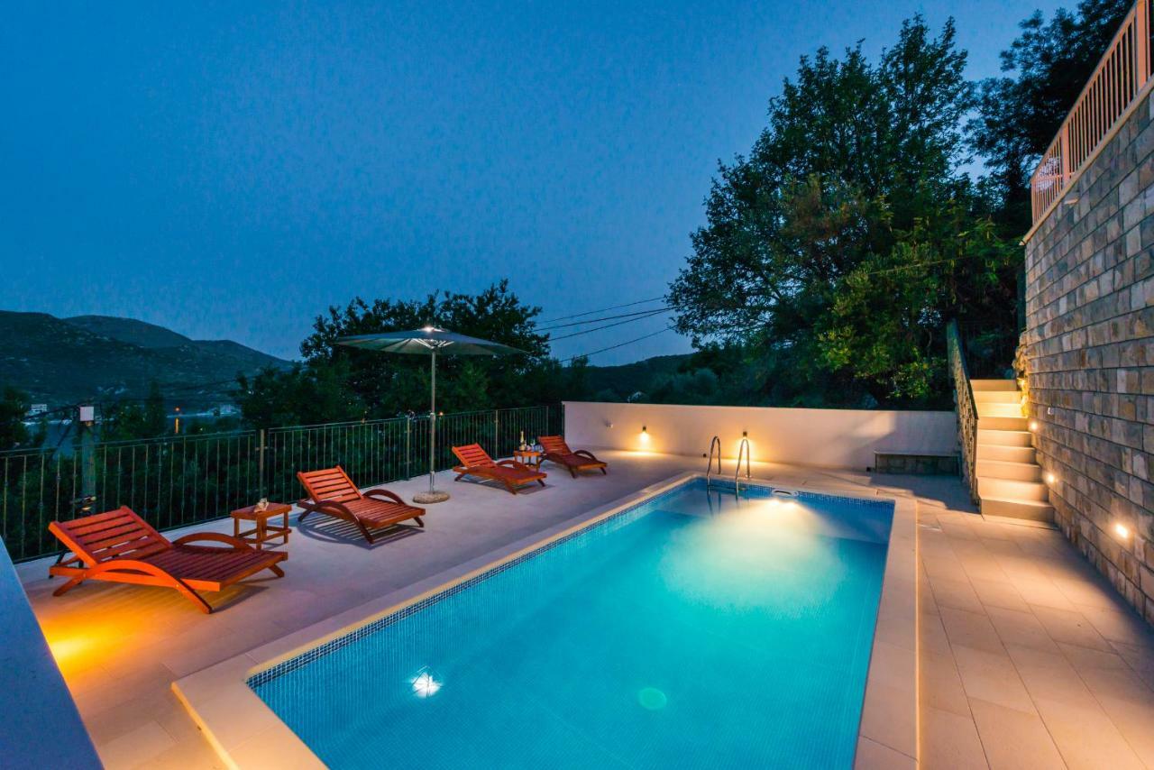 Villa Belvedere Затон Экстерьер фото