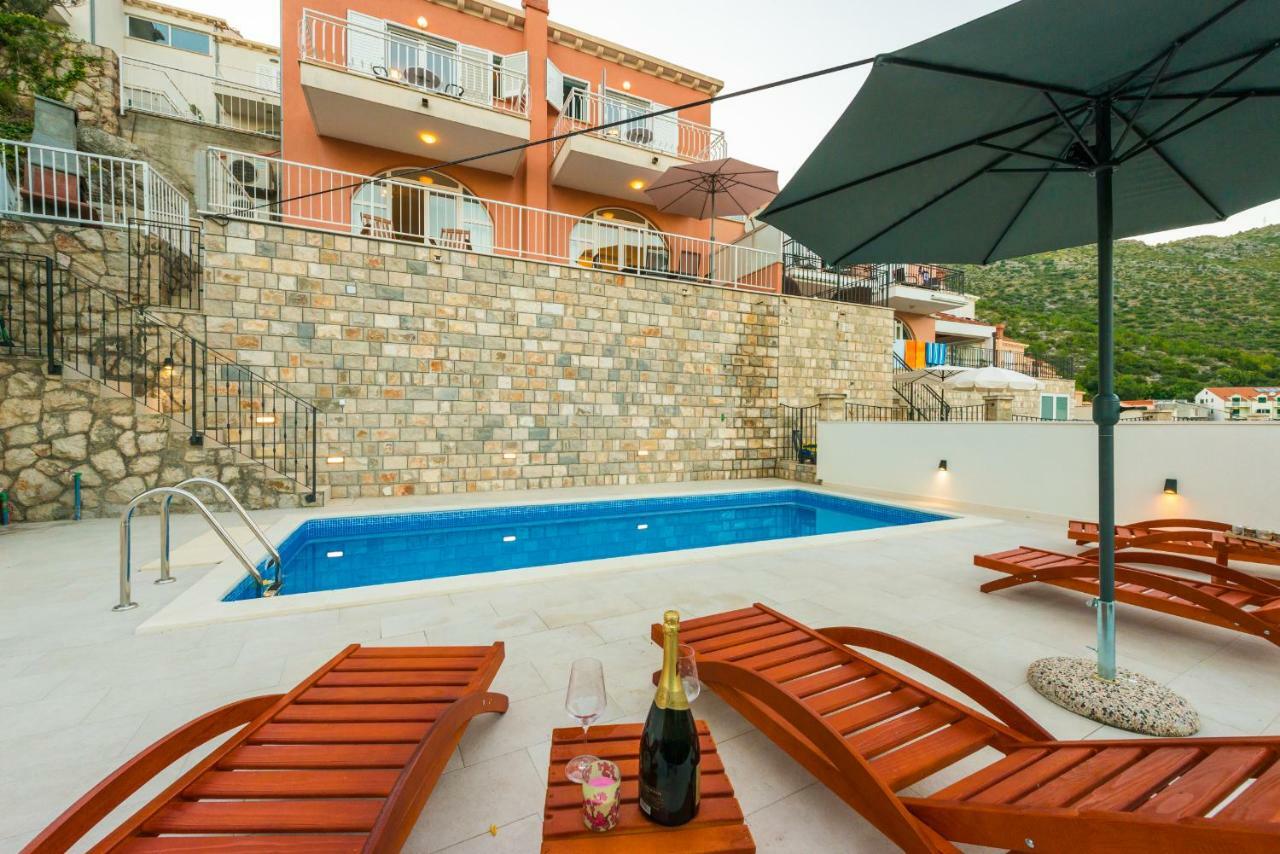 Villa Belvedere Затон Экстерьер фото