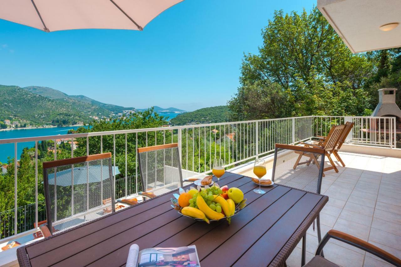 Villa Belvedere Затон Экстерьер фото
