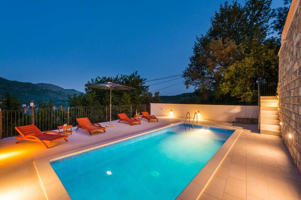 Villa Belvedere Затон Экстерьер фото