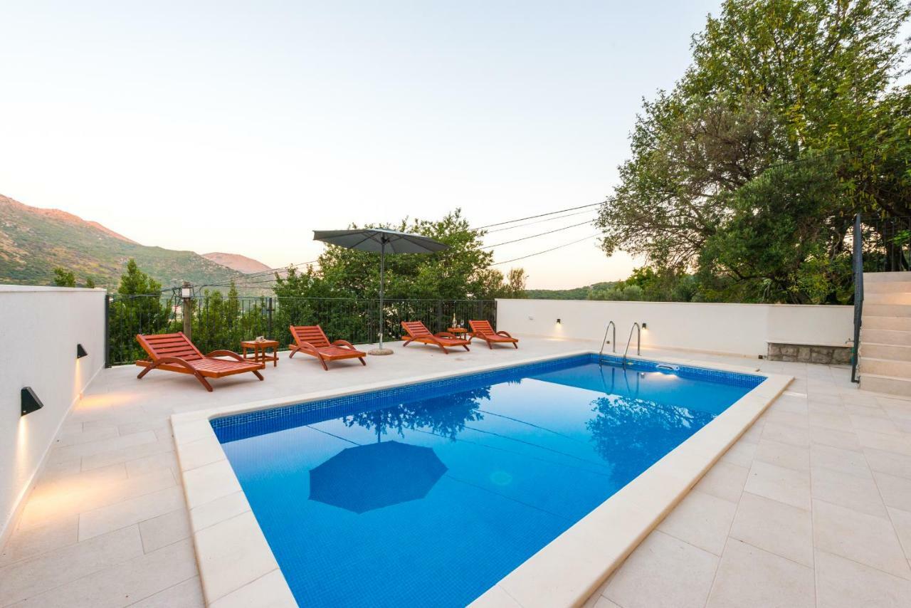 Villa Belvedere Затон Экстерьер фото